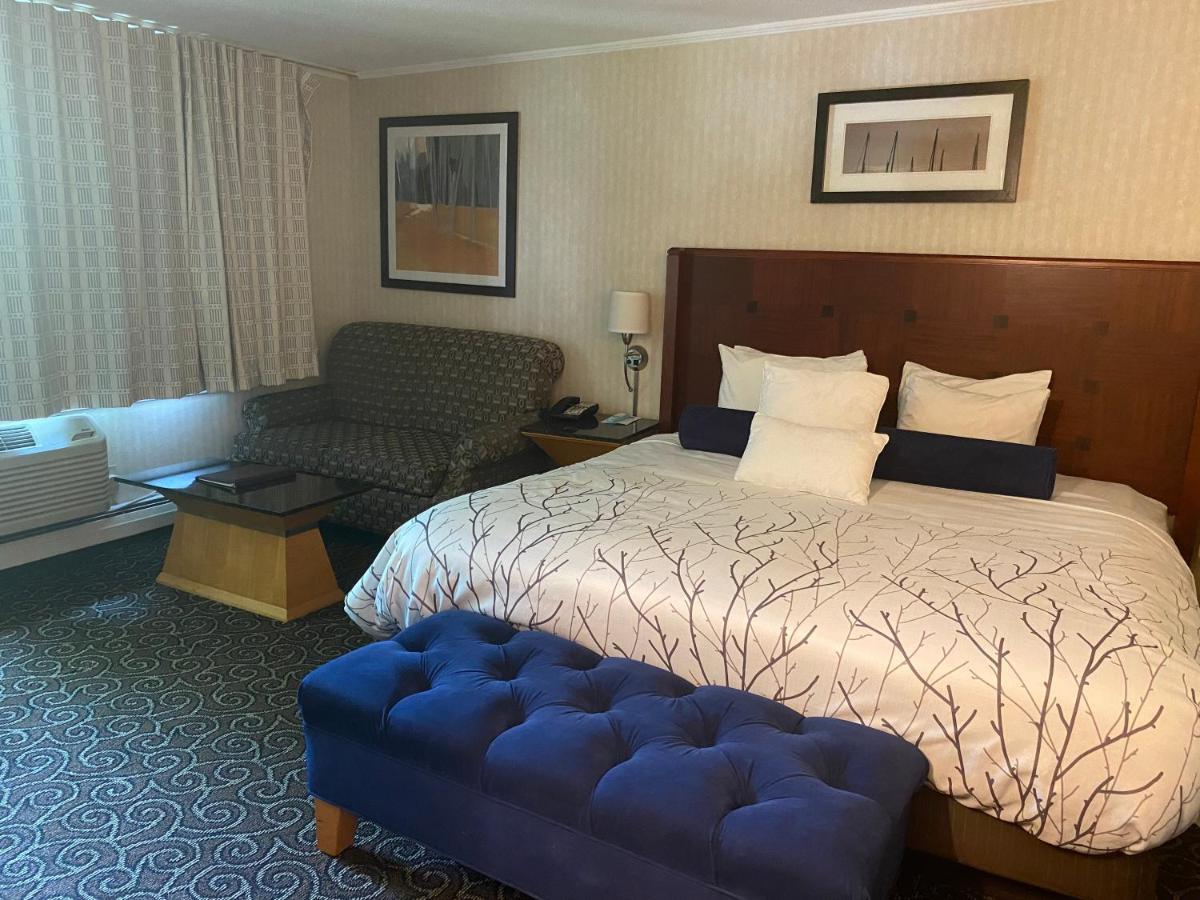 The Black Mountain Inn Brattleboro Εξωτερικό φωτογραφία