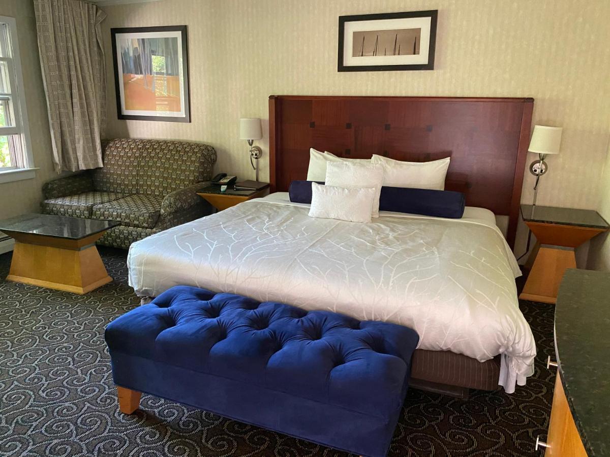 The Black Mountain Inn Brattleboro Εξωτερικό φωτογραφία